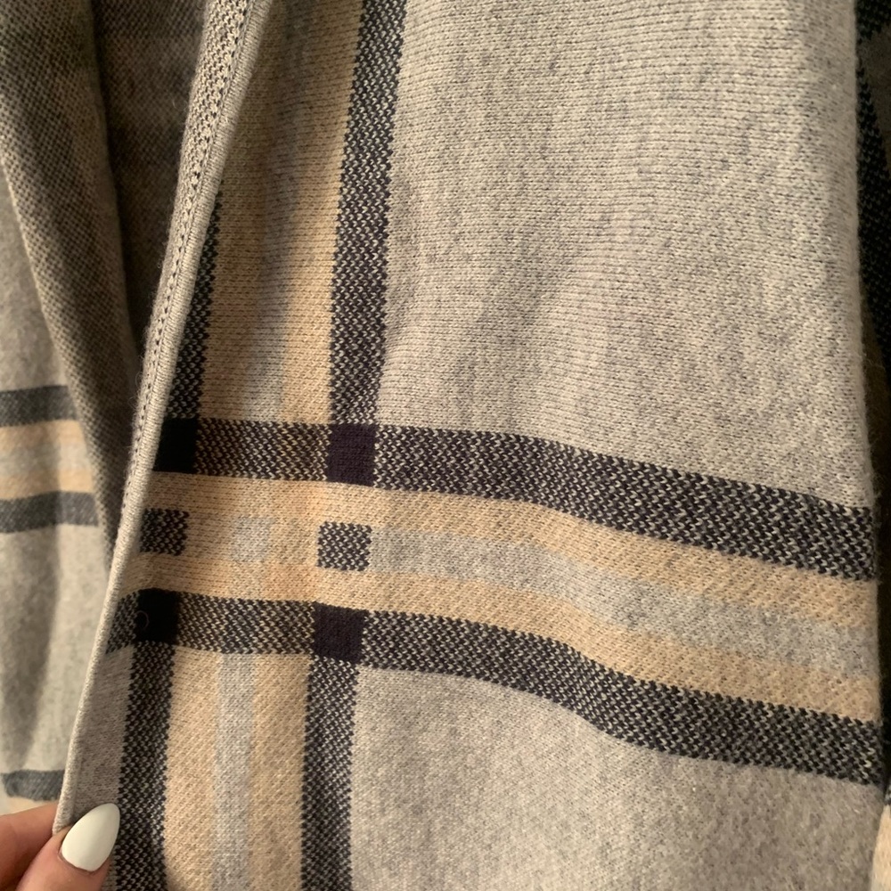 LOFT Poncho - Picture 3 of 3